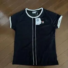 新品未使用　FILA テニスウェア 半袖 ブラック Mサイズのサムネイル