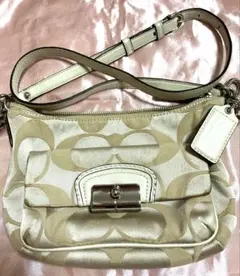 COACH コーチ シグネチャー ショルダーバッグ ベージュ ホワイト