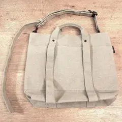キャンバス　トートバッグ　KARRI AMIACALVA 2WAY TOTE