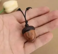 どんぐり ネックレス 木製　ロケットペンダント 長さ調整可能