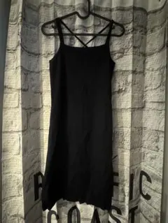 GU 黒 ワンピース