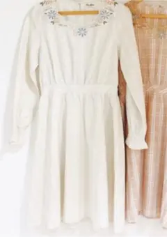 【美品】パラビオン　ワンピース　ベージュ