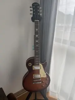 再再値下げ！Epiphone Les Paul Classic 現行ヘッド① - メルカリ