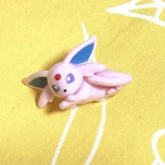 ポケモン エーフィ フィギュア　びっくらたまご