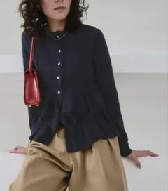 tititvate フリルヘムニットカーディガン　ネイビー　M