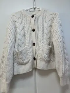 クリーム色 ケーブル編み カーディガン Sサイズ