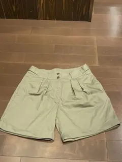 マンシングウェア　カーキショートパンツ　LL 13号　試着のみ