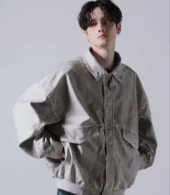 即完売品　CLEL ハイヴィンテージデザイン合皮ブルゾン　ホワイト