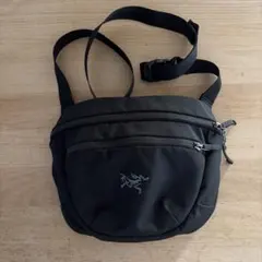 2026年最新】beams アークテリクス マカ2の人気アイテム - メルカリ