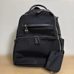 【美品】Kanana project リュック 黒 マルチケース付