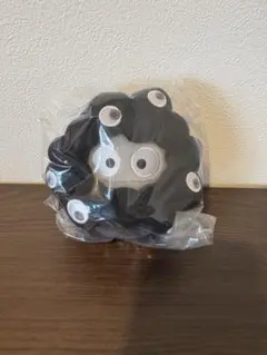 ミャクミャク　サンリオ　なりきり　ハンギョドン　ブラック　黒　カラビナ