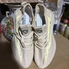 スニーカー ホワイト