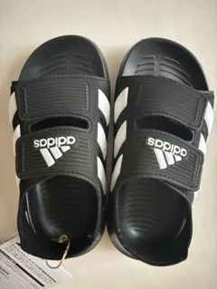 adidas サンダル　17.0