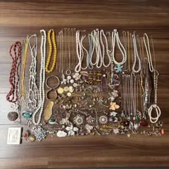 アクセサリー まとめ売り ネックレス ブローチ - メルカリ