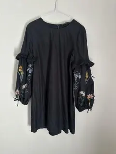 ZARA フリルチュニック ワンピース 花柄刺繍