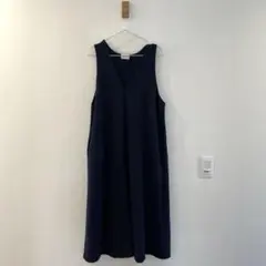ネイビーのマタニティワンピース