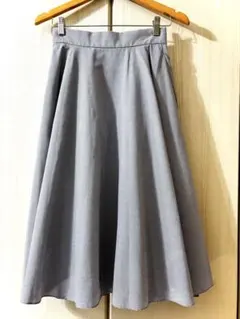 ユニクロ UNIQLO ブルーストライプ ミモレ丈 フレアスカート(M)