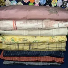 正絹紬8点セット まとめ売り 白大島紬入り 縞亀甲 袷 単衣 リメイク用のサムネイル