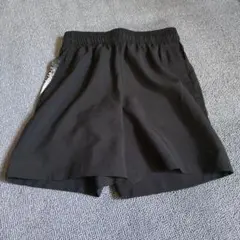 子供用スポーツショートパンツ