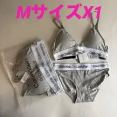 【新品　Mサイズ】Calvin Kleinグレー ブラジャーショーツセット