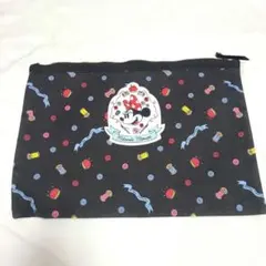 UNIQLO　ディズニー　ミニーマウス　ドットクラッチバッグ