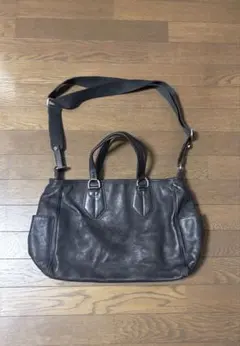 FURLA ブラックレザー ショルダーバッグ