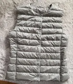 UNIQLO ULTRA LIGHT DOWN ダウンベスト S グレー