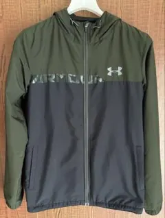 Under Armour フード付きナイロンジャケット MD