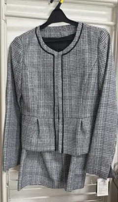 グレー系チェック柄ジャケット＆スカートセット　7号