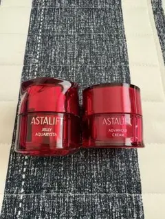 アスタリフト ジェリー アクアリスタと アドバンスドクリームのサムネイル
