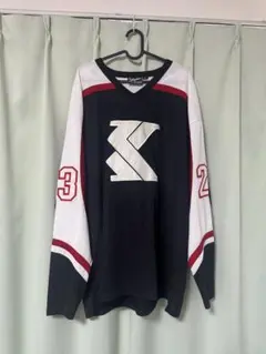 Item thumbnail for item 6ec1fac5-9e23-4e0d-af97-7f529ff182f3