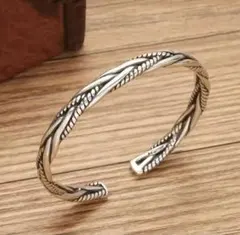 バングル　ブレスレット　シルバー925 ユニセックス　ツイストデザイン　モテ人気