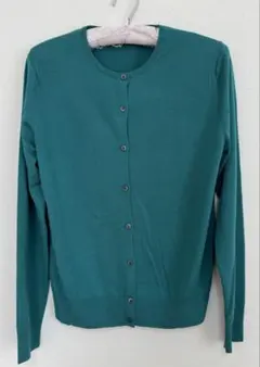 ユニクロ　エクストラファインメリノクルーネックカーディガン