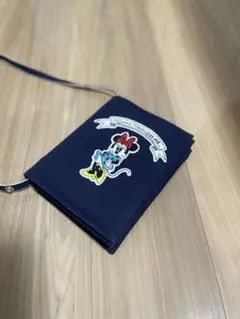 ユニクロ　ミニーマウス　ネイビー　ショルダーバッグ　ディズニー　ミッキーマウス