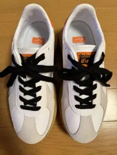 オニツカタイガー　デレシティ　24cm