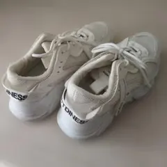 Item thumbnail for item 4da3754d-fa3d-4f94-991d-50ae1ccd33c2