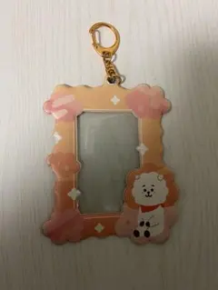 Item thumbnail for item 3cb4b612-bd1b-471a-8592-ef21bd9974f5