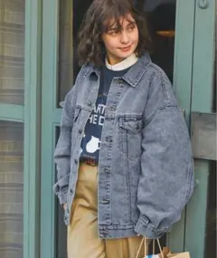 ビッグシルエットシンチバックデザインデニムジャケット　Free サイズ