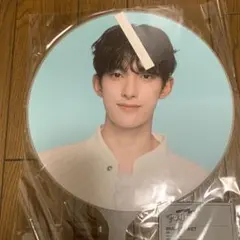 2025年最新】seventeen うちわ ドギョムの人気アイテム - メルカリ