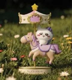 香港 ちいかわ モモンガ メリーゴーランド フィギュア 廻旋木馬 - メルカリ