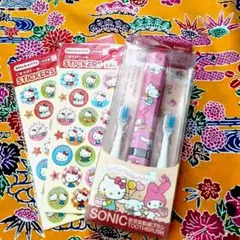 サンリオ　音波振動歯ブラシ＆ごほうびシール