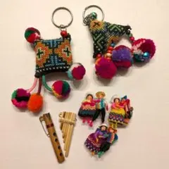 まとめ売り◇民族小物まとめ売り◇アンデス地方　ペルー　ミニブローチ　キーリング