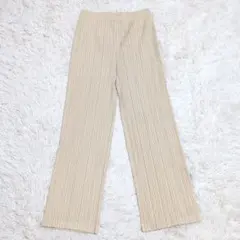 未使用級 24年 プリーツプリーズ 3 FORWARD4 パンツ アイボリー