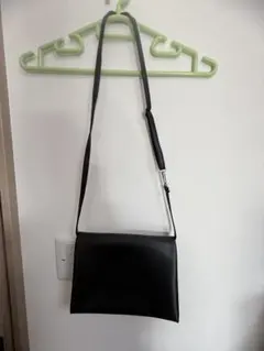 CLANE ブラック ショルダーバッグ