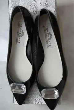 TEMPERATEのパンプス