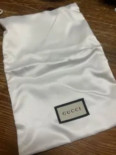 GUCCI ホワイトサテン ショッパー袋