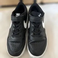 Nike スニーカー ブラック　21cm