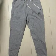 Nike グレー スウェットパンツ