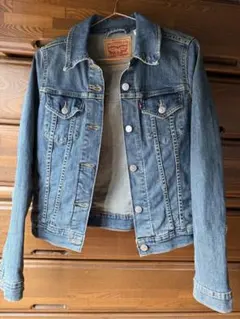 LEVI'S デニムジャケット Sサイズ　コストコ