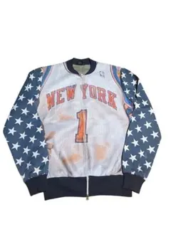 希少　00s NBA ニューヨークニックス　トラックジャケット　総柄のサムネイル